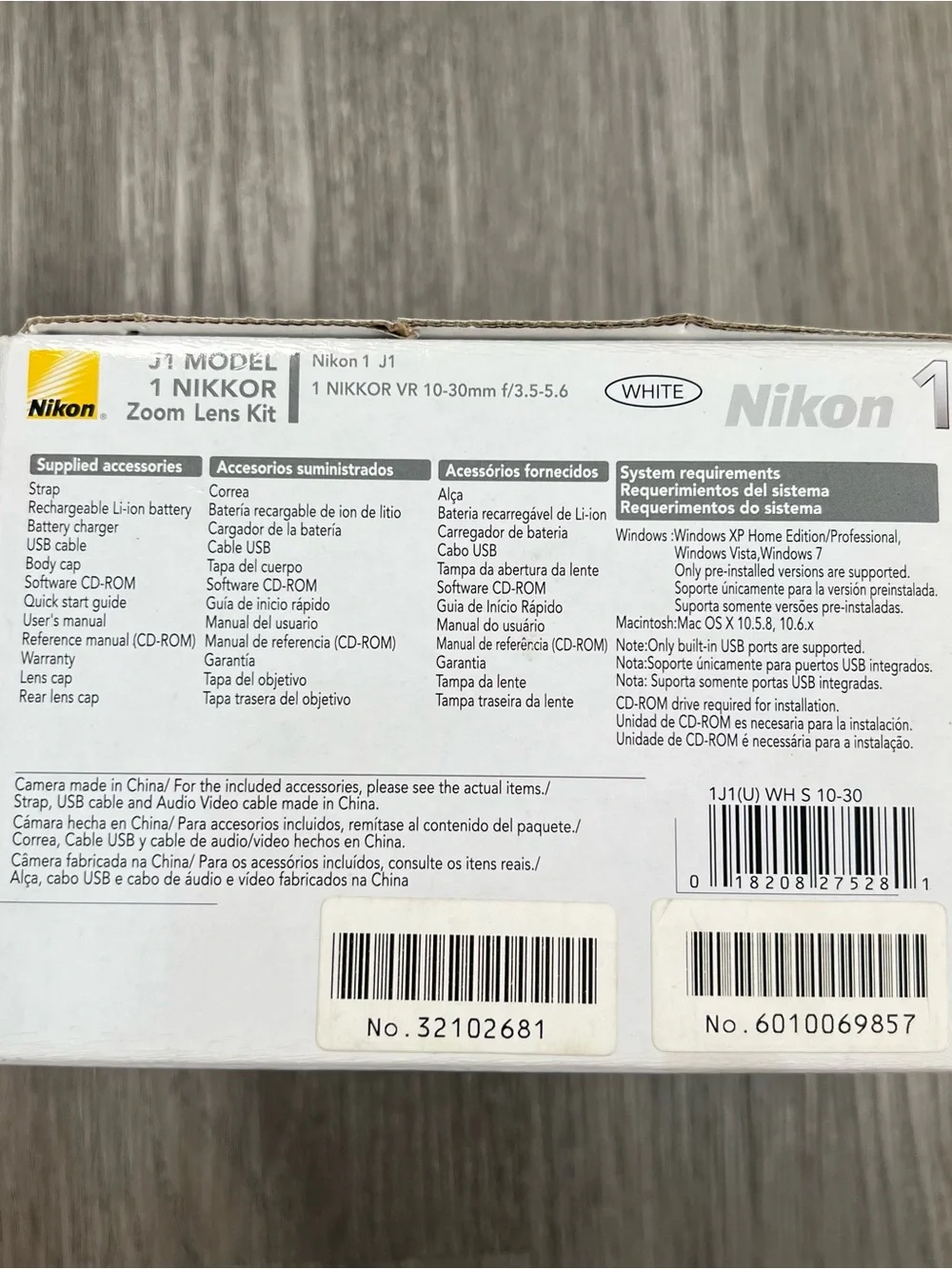 Nikon 1 J1 10.1 MP Digital Camera White Nikkor VR Lens 10-30 Bundle Broken Lens
